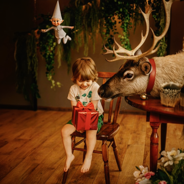 Пример кадра: Elf's Playful Spell
